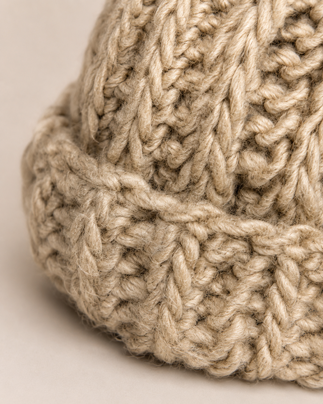 Detalle de la textura del Gorro Apu Piedra Dorada